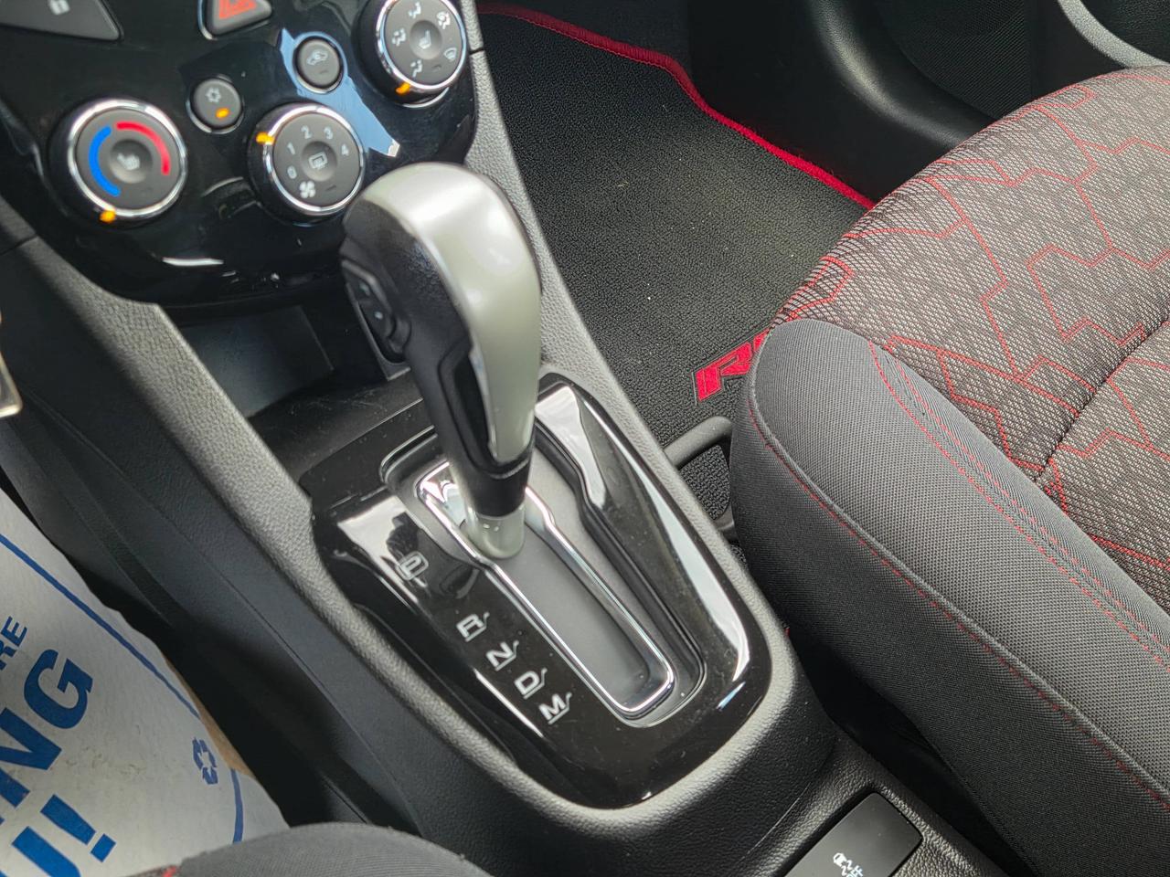 2018 Chevrolet Sonic LT Photo