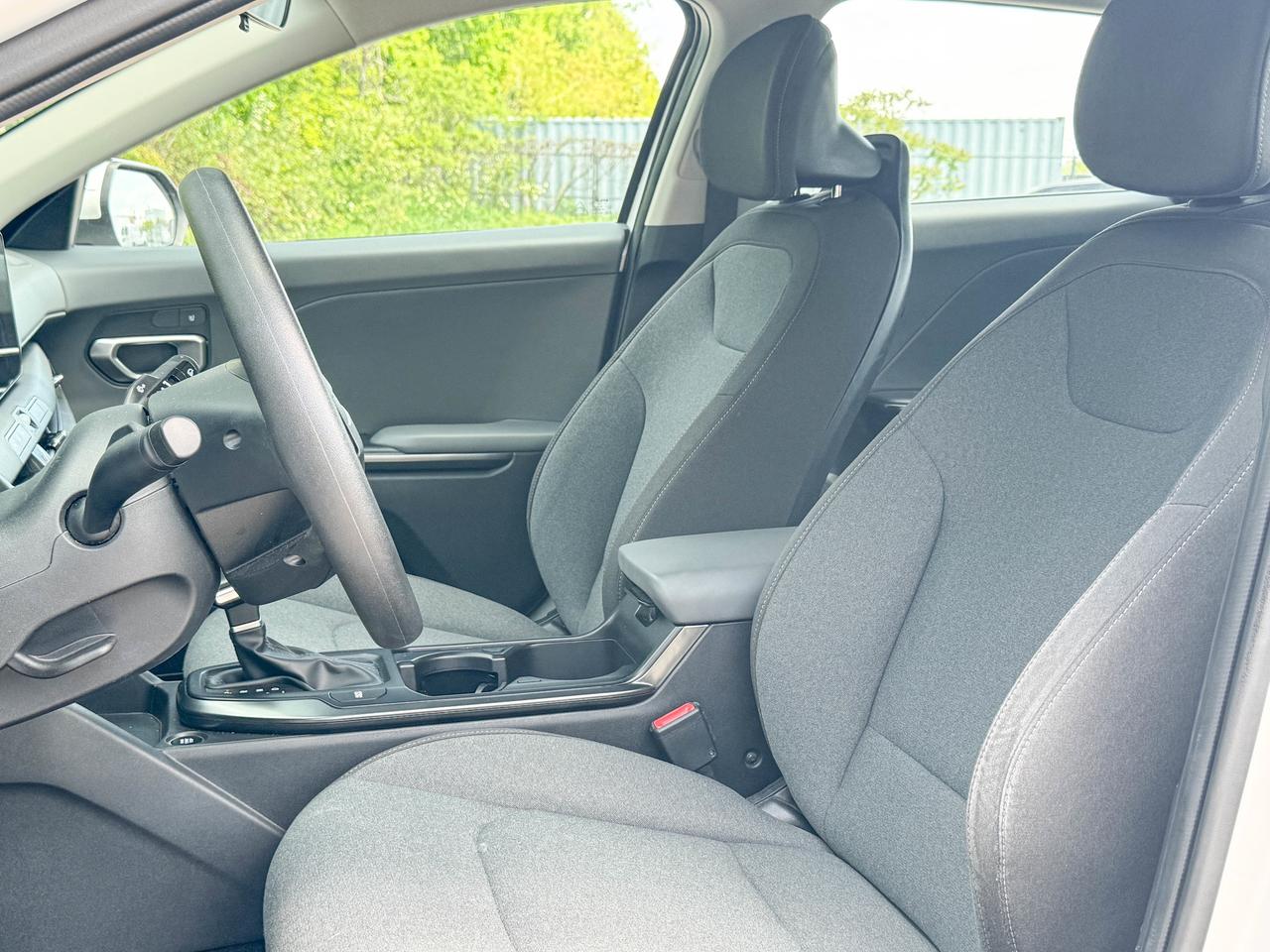 2025 Kia K4 LX Photo