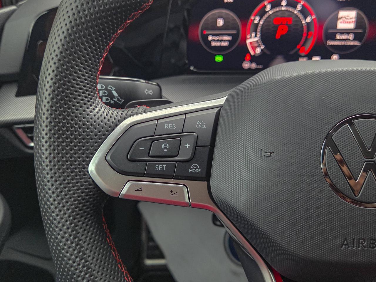 2026 Volkswagen Golf GTI  Photo