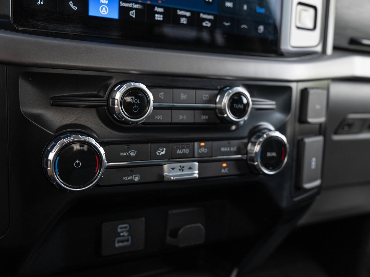 2024 Ford F-150 XLT Photo