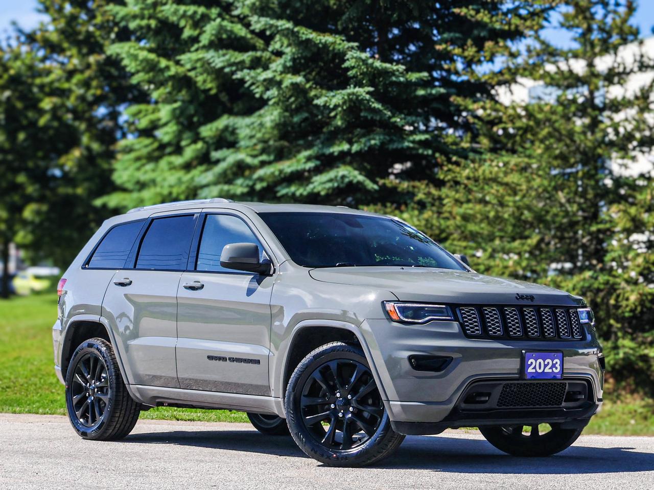 2020 Jeep Grand Cherokee Altitude Photo