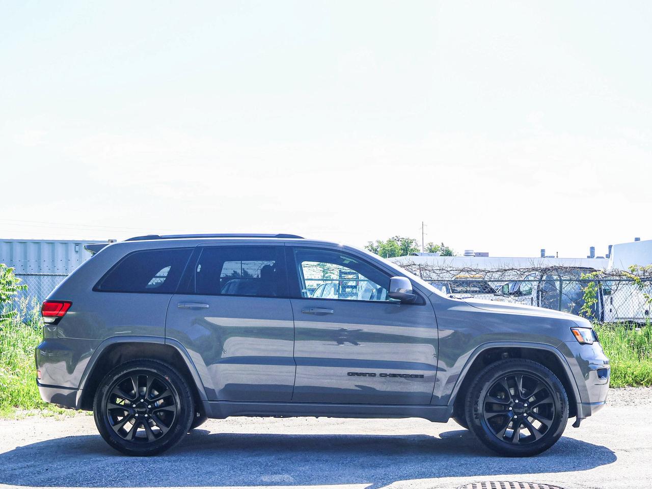 2020 Jeep Grand Cherokee Altitude Photo