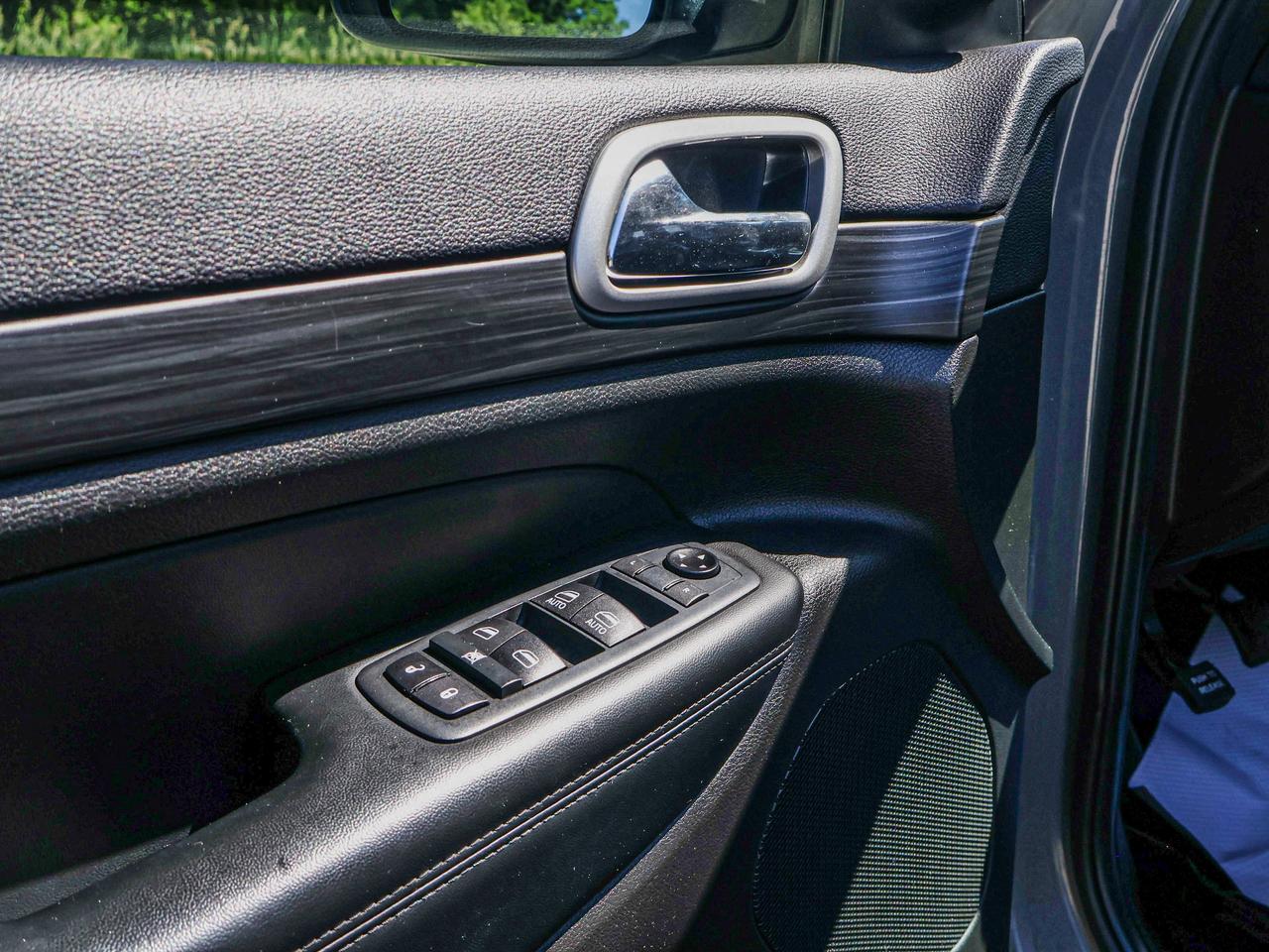 2020 Jeep Grand Cherokee Altitude Photo