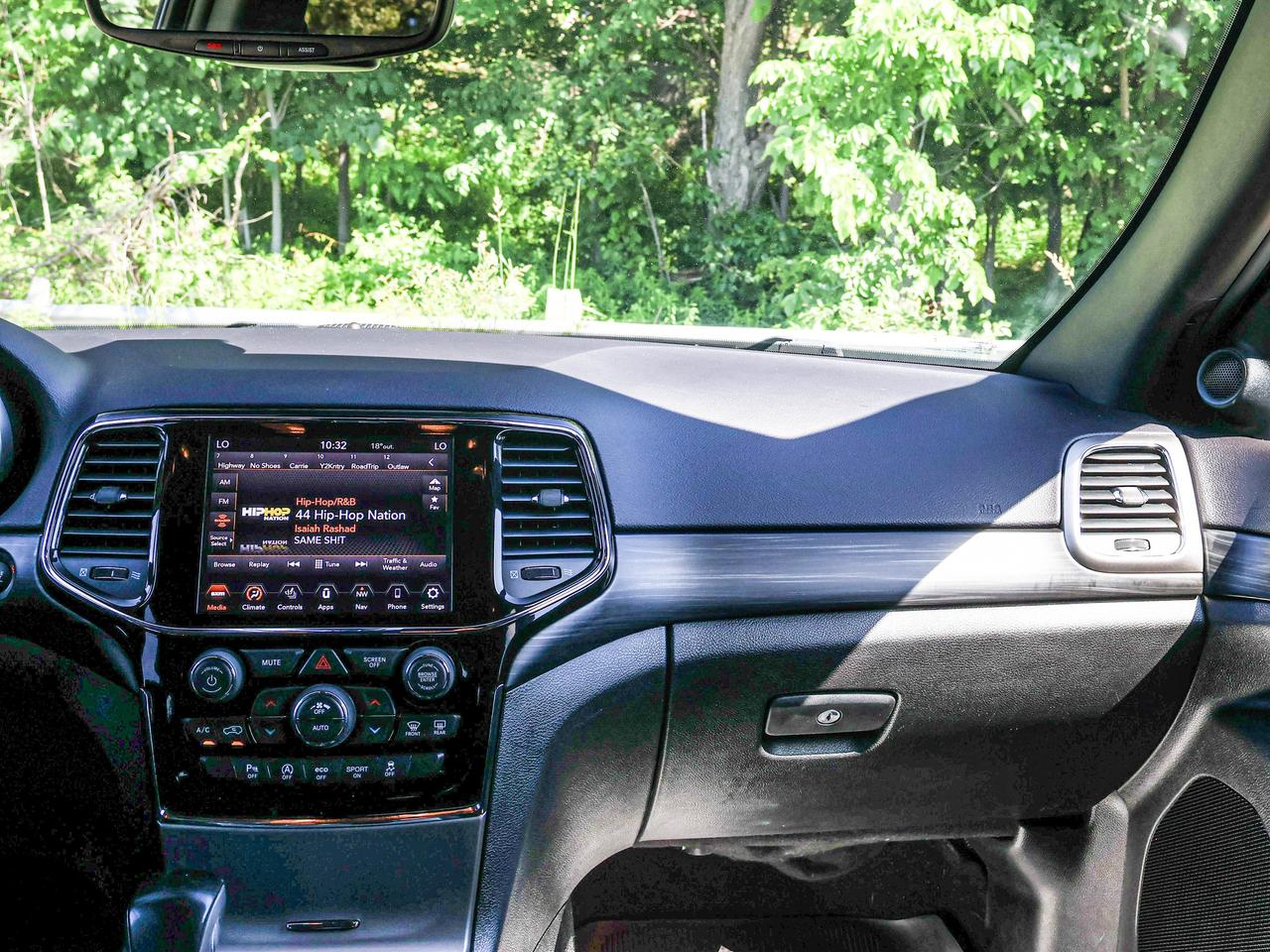 2020 Jeep Grand Cherokee Altitude Photo