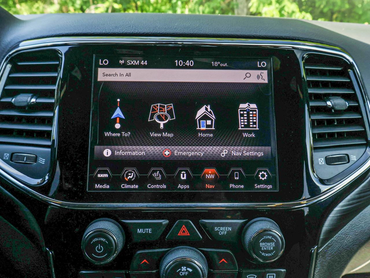 2020 Jeep Grand Cherokee Altitude Photo