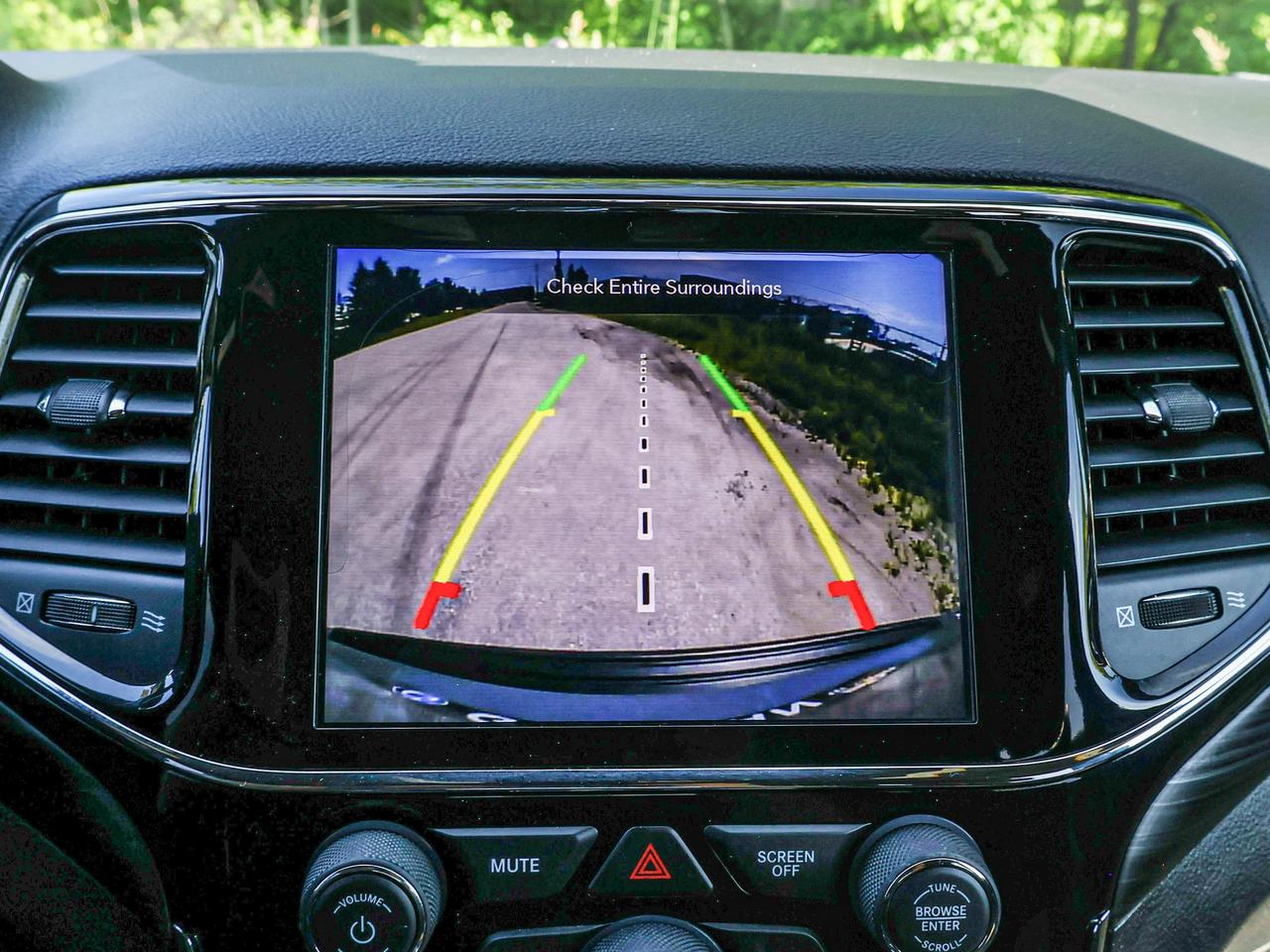 2020 Jeep Grand Cherokee Altitude Photo