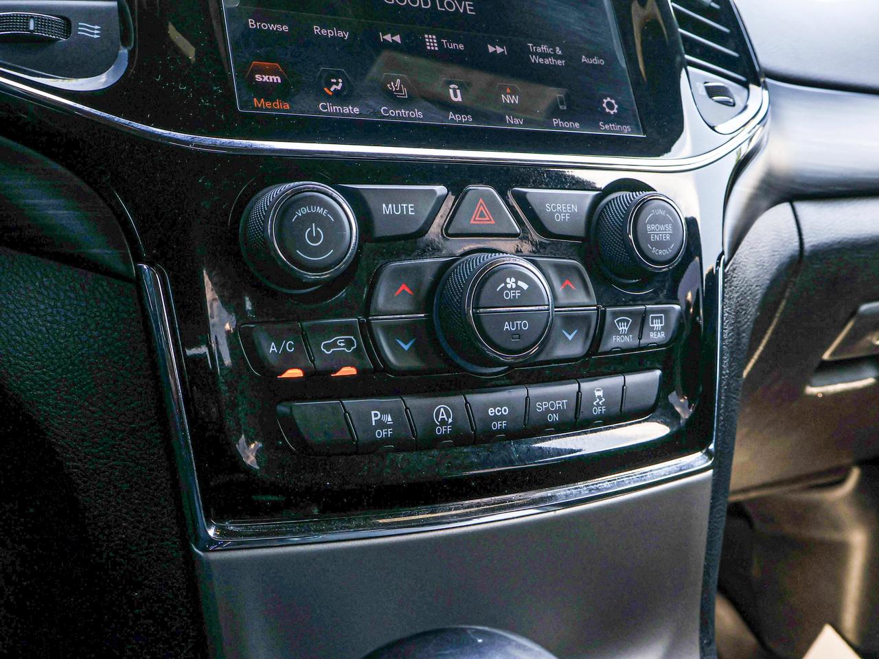 2020 Jeep Grand Cherokee Altitude Photo
