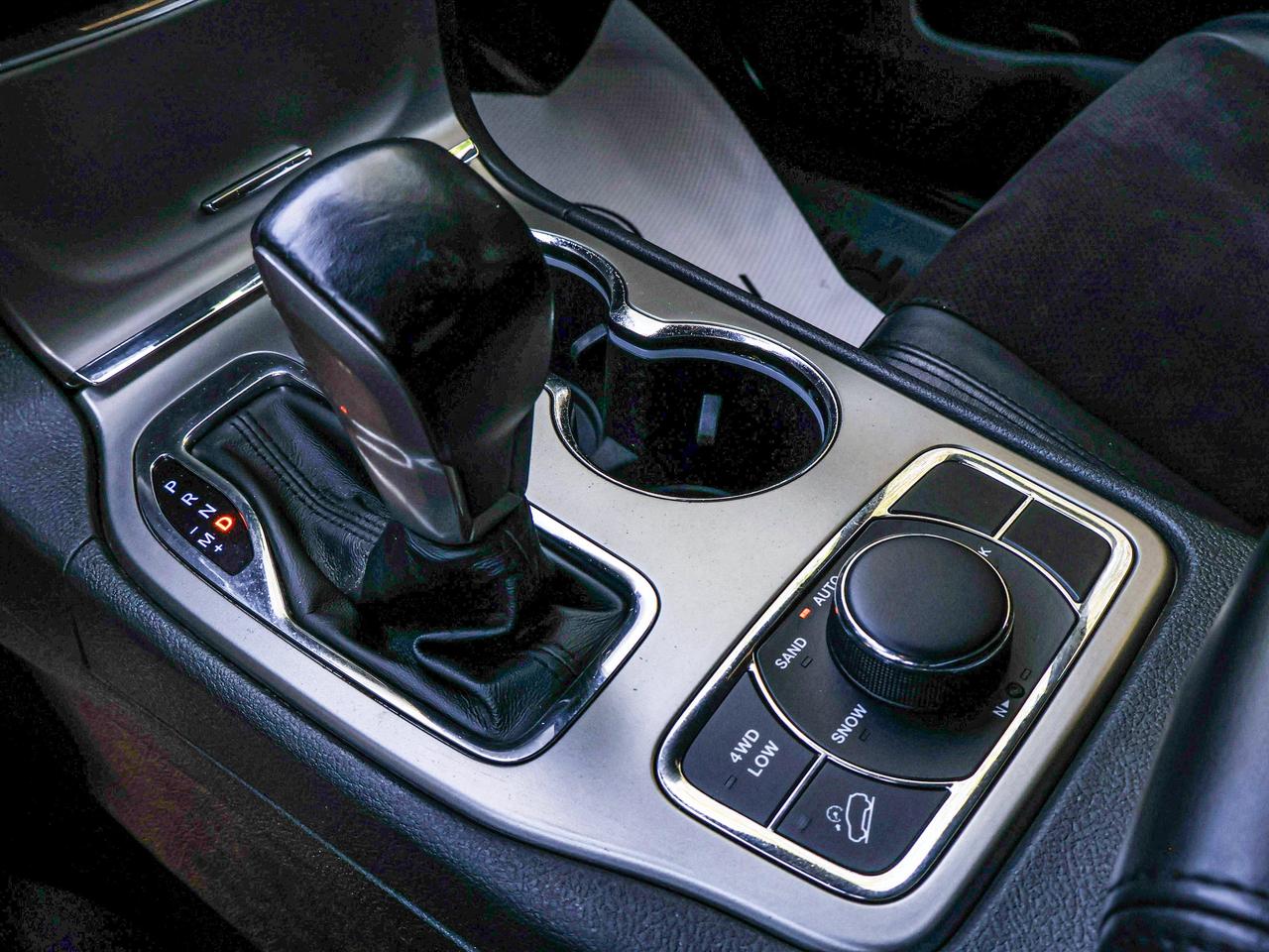 2020 Jeep Grand Cherokee Altitude Photo