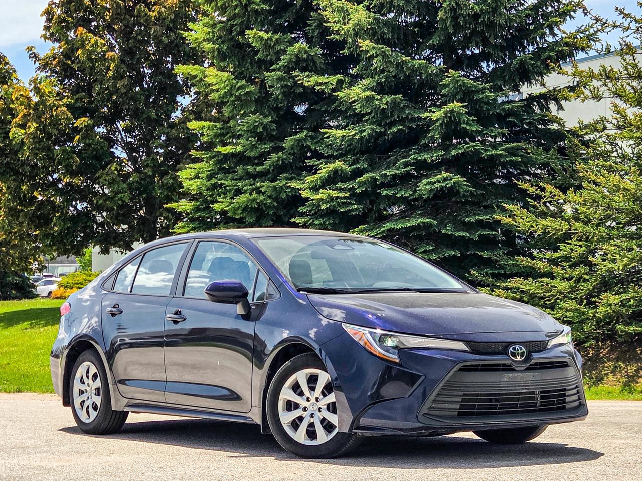 2025 Toyota Corolla LE Photo