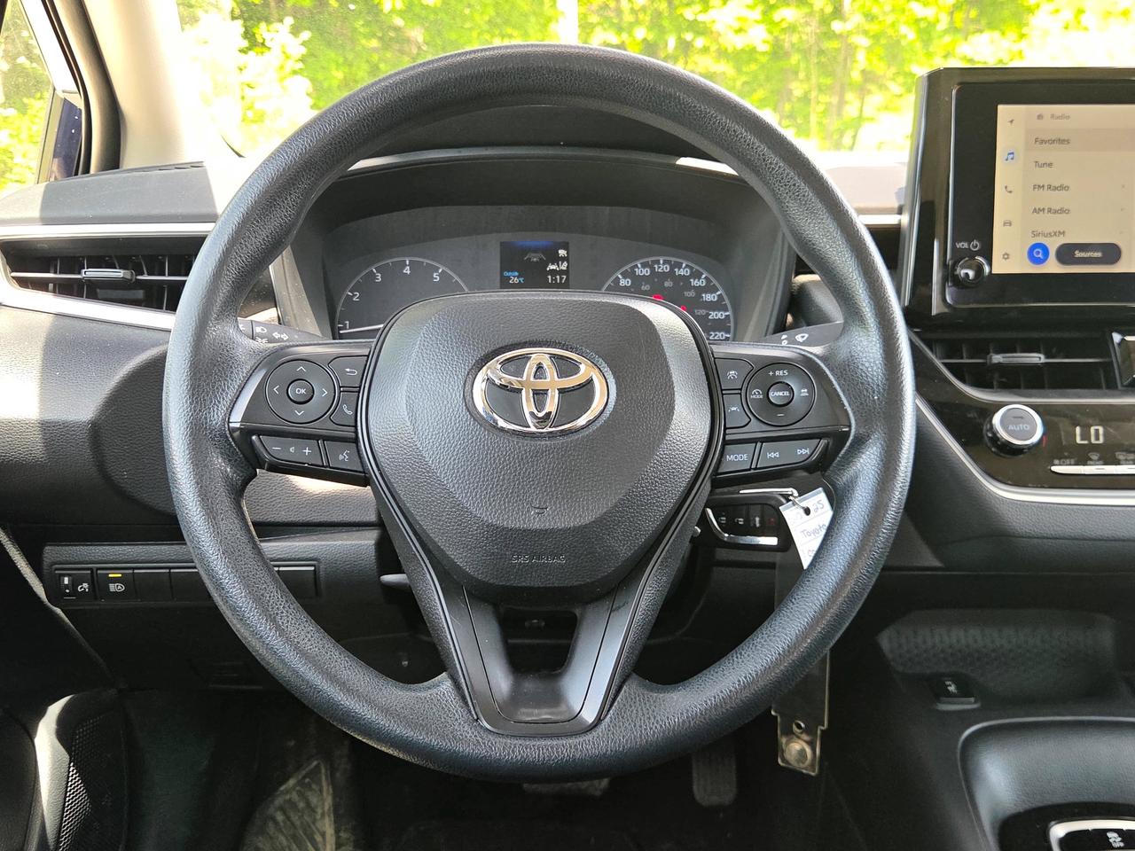 2025 Toyota Corolla LE Photo