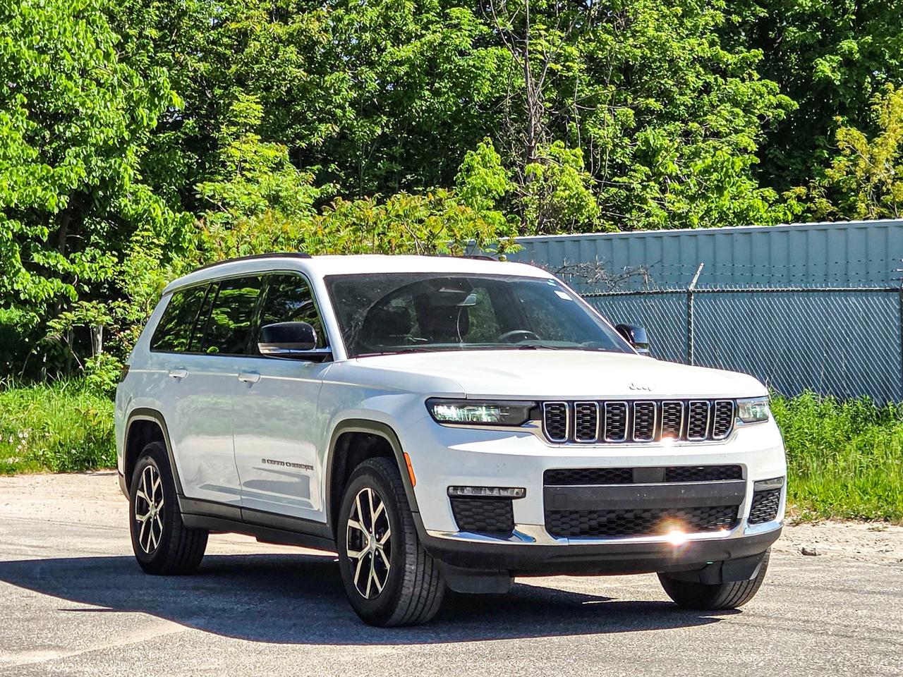 2024 Jeep Grand Cherokee L Limited Photo