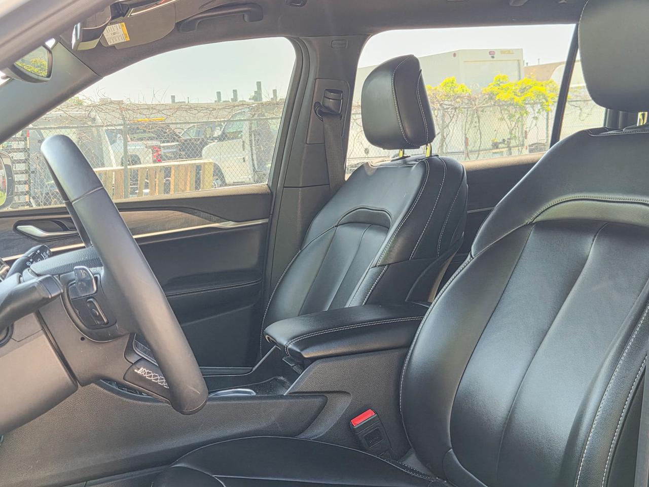 2024 Jeep Grand Cherokee L Limited Photo
