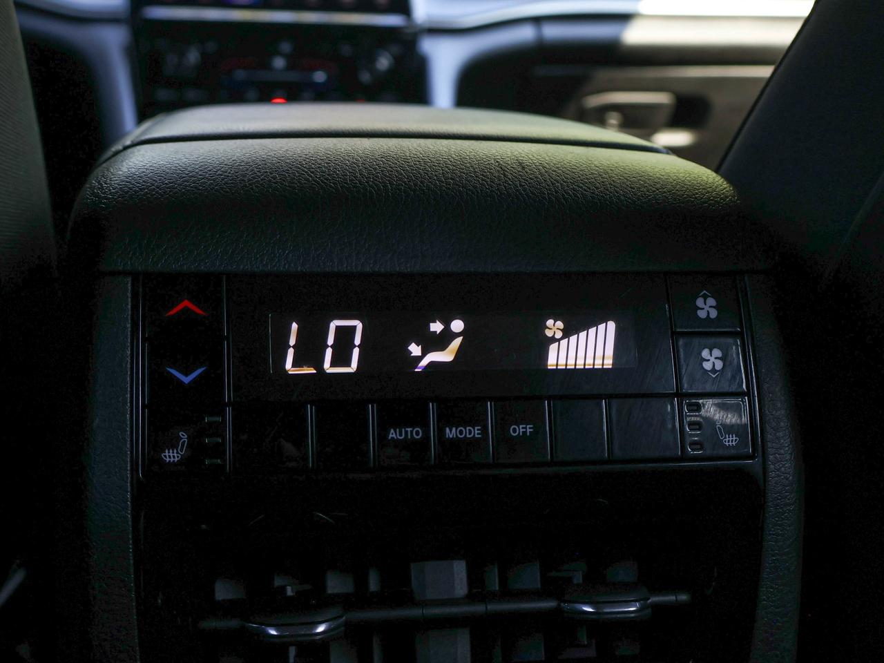 2024 Jeep Grand Cherokee L Limited Photo