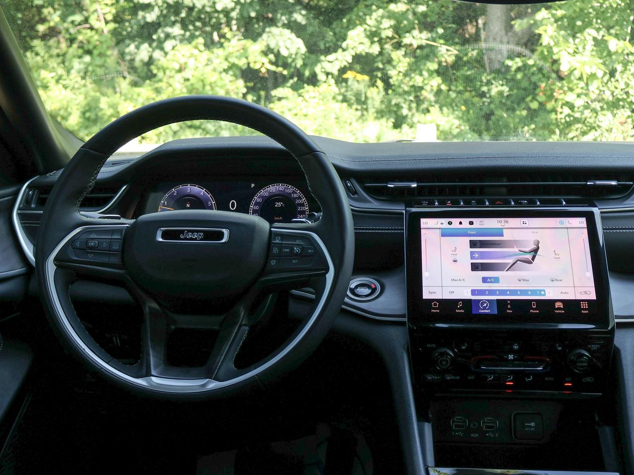 2024 Jeep Grand Cherokee L Limited Photo
