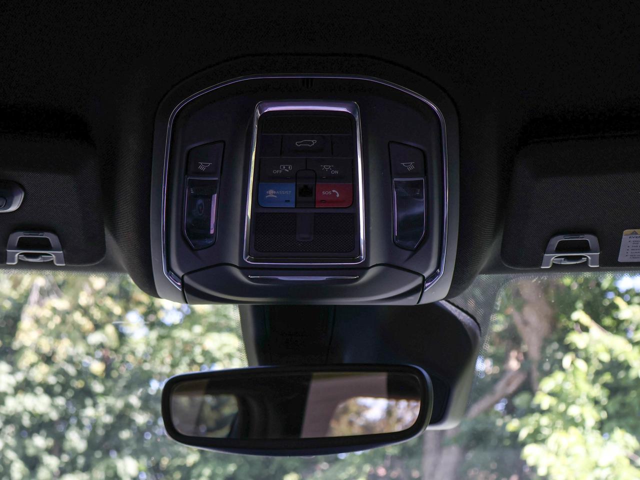 2024 Jeep Grand Cherokee L Limited Photo