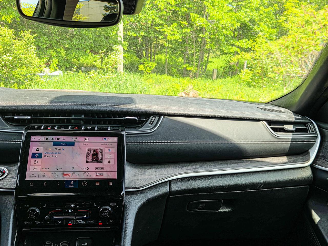 2024 Jeep Grand Cherokee L Limited Photo