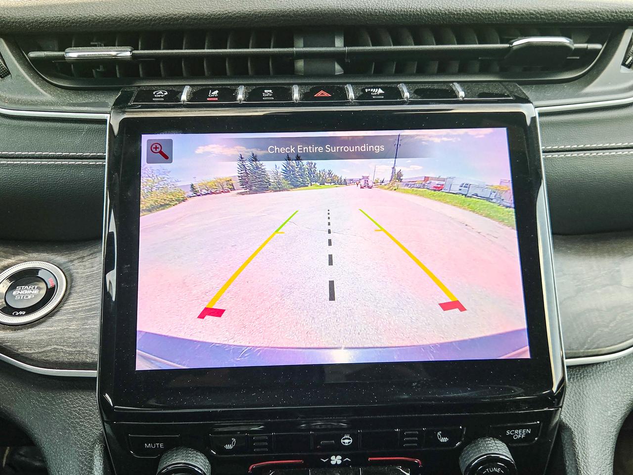 2024 Jeep Grand Cherokee L Limited Photo