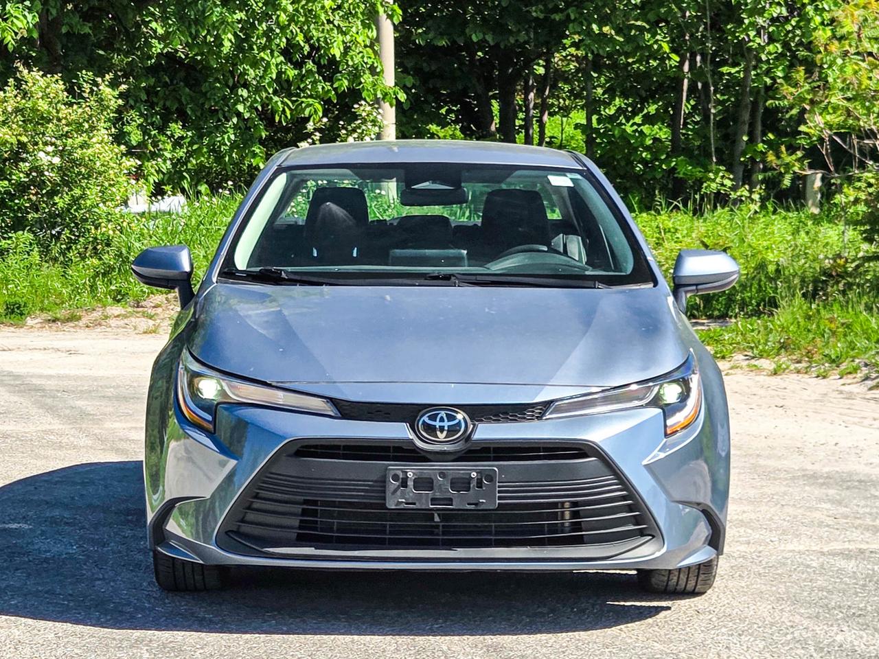 2025 Toyota Corolla LE Photo