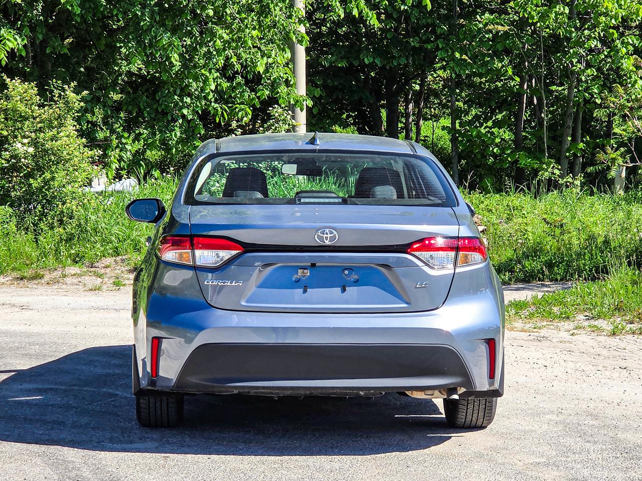 2025 Toyota Corolla LE Photo