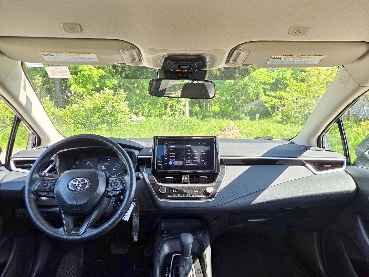 2025 Toyota Corolla LE Photo