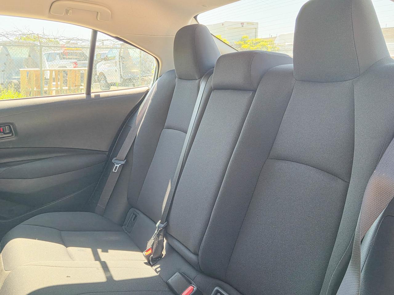 2025 Toyota Corolla LE Photo