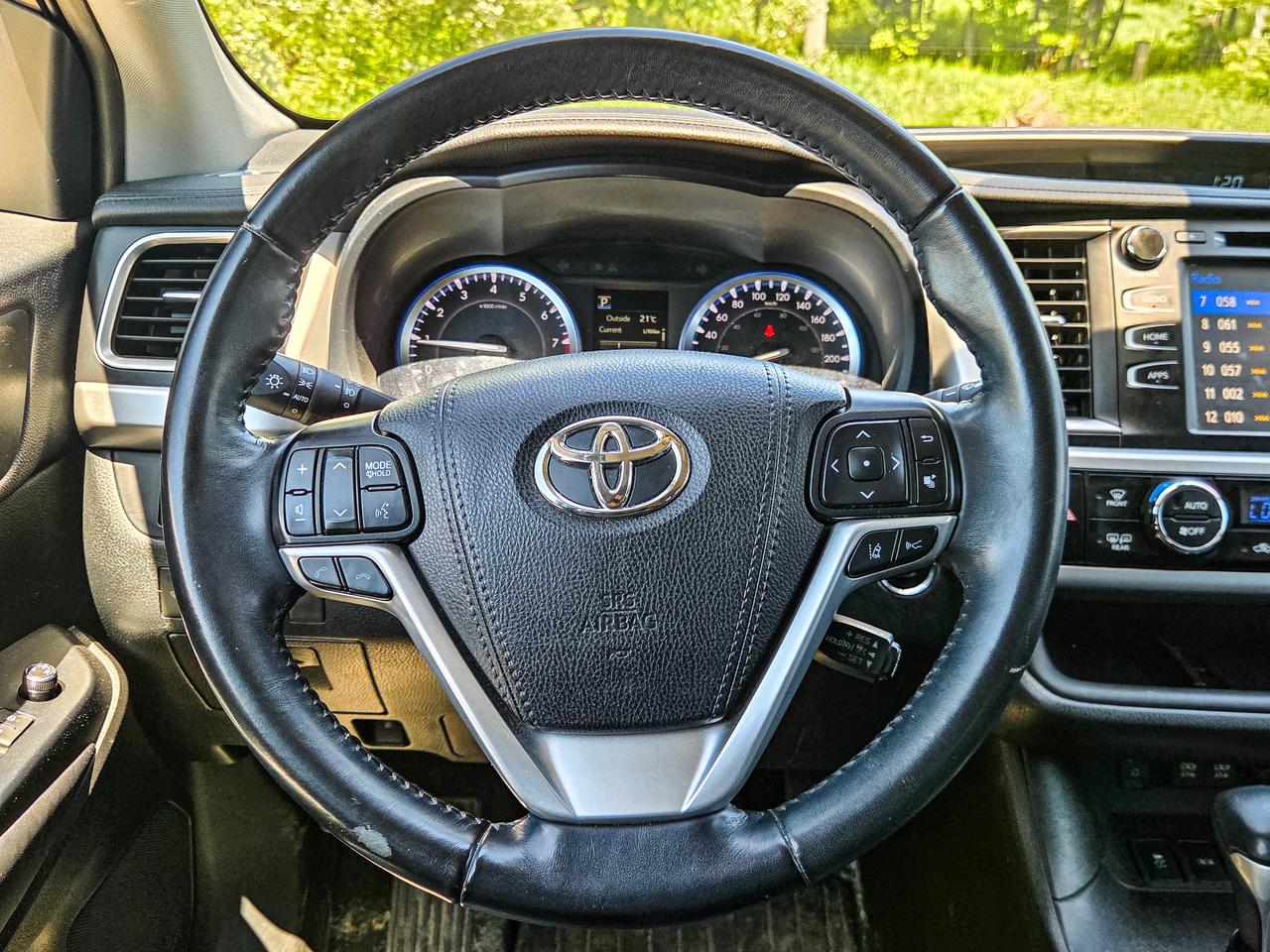 2019 Toyota Highlander XLE Photo