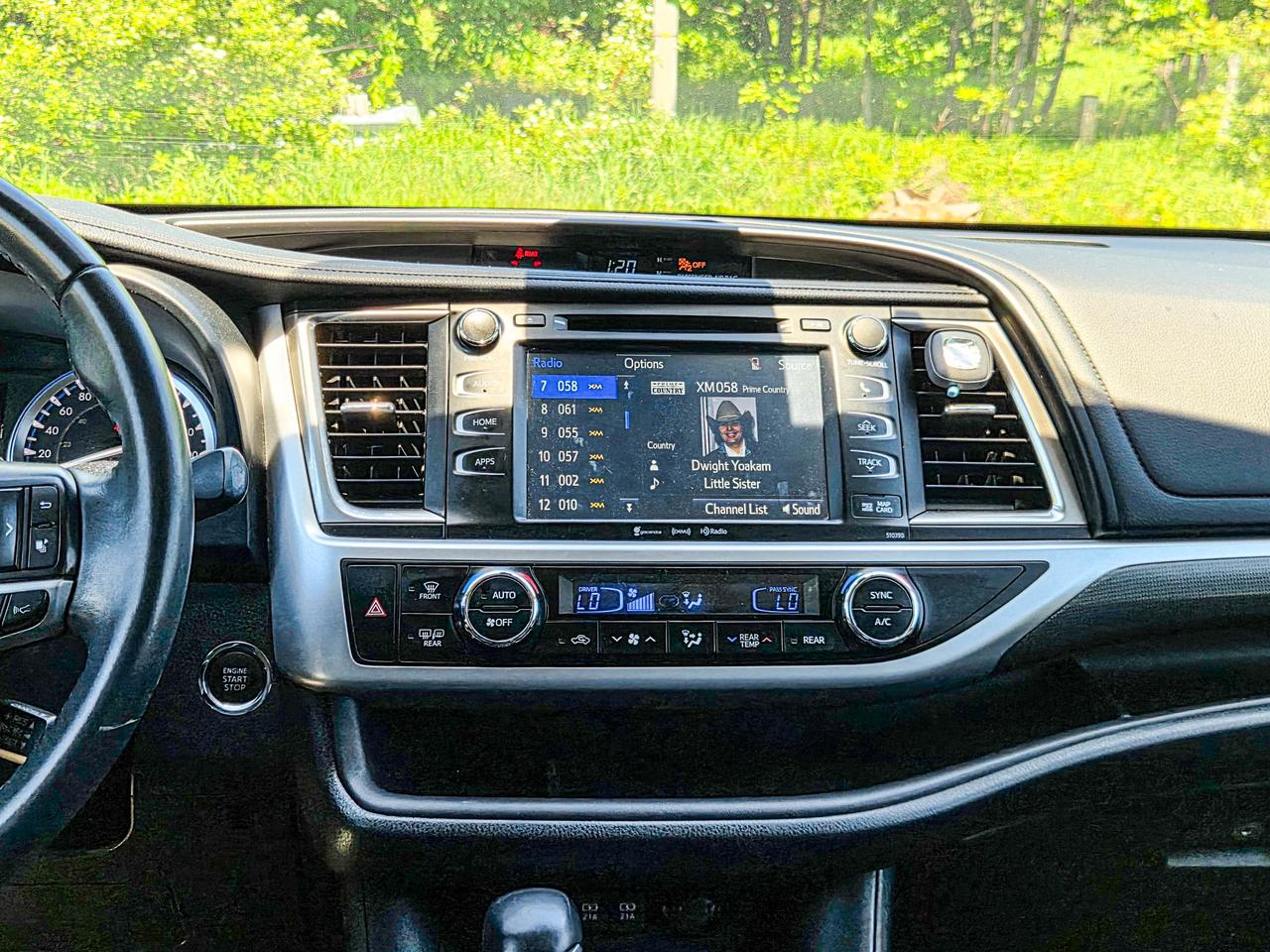 2019 Toyota Highlander XLE Photo