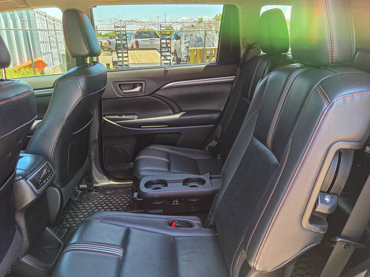 2019 Toyota Highlander XLE Photo