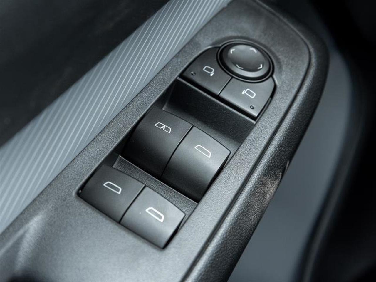 2027 Chevrolet Bolt LT Photo