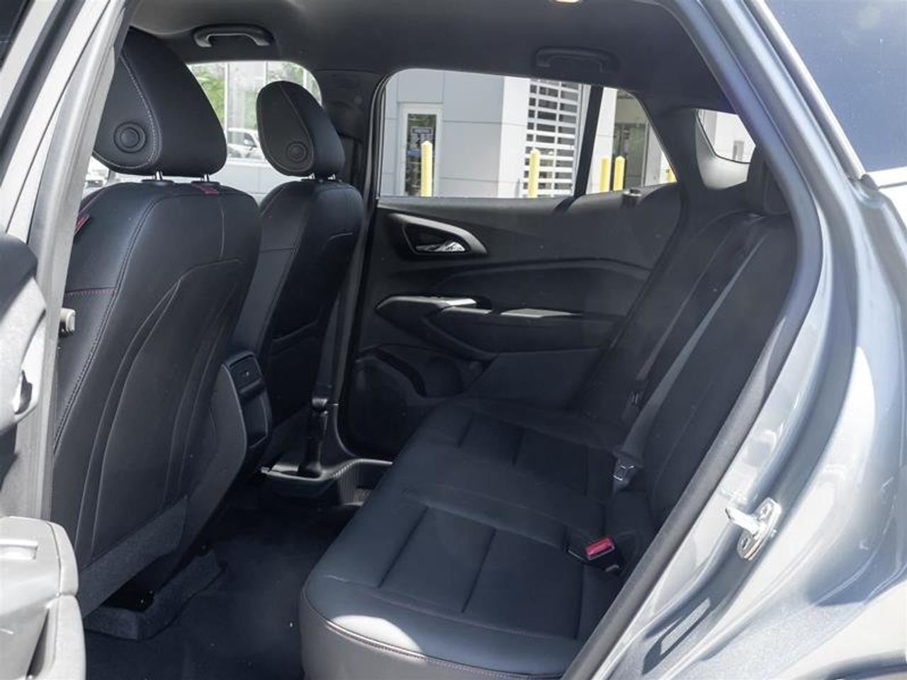2025 Chevrolet Trax FWD 4dr 2RS Photo