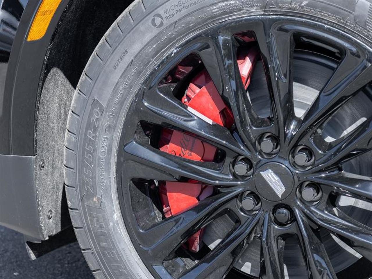 2026 Cadillac XT5 Sport Photo