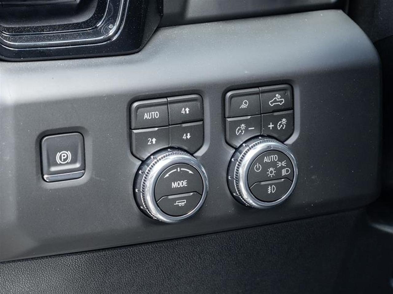 2026 GMC Sierra 2500 HD AT4 Photo