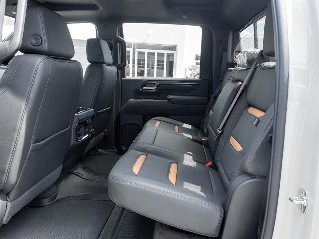 2026 GMC Sierra 2500 HD AT4 Photo