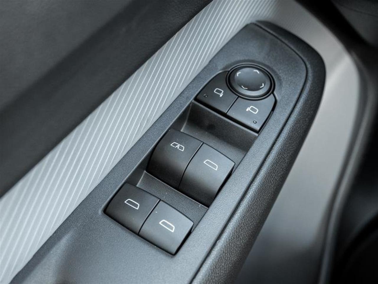 2027 Chevrolet Bolt LT Photo