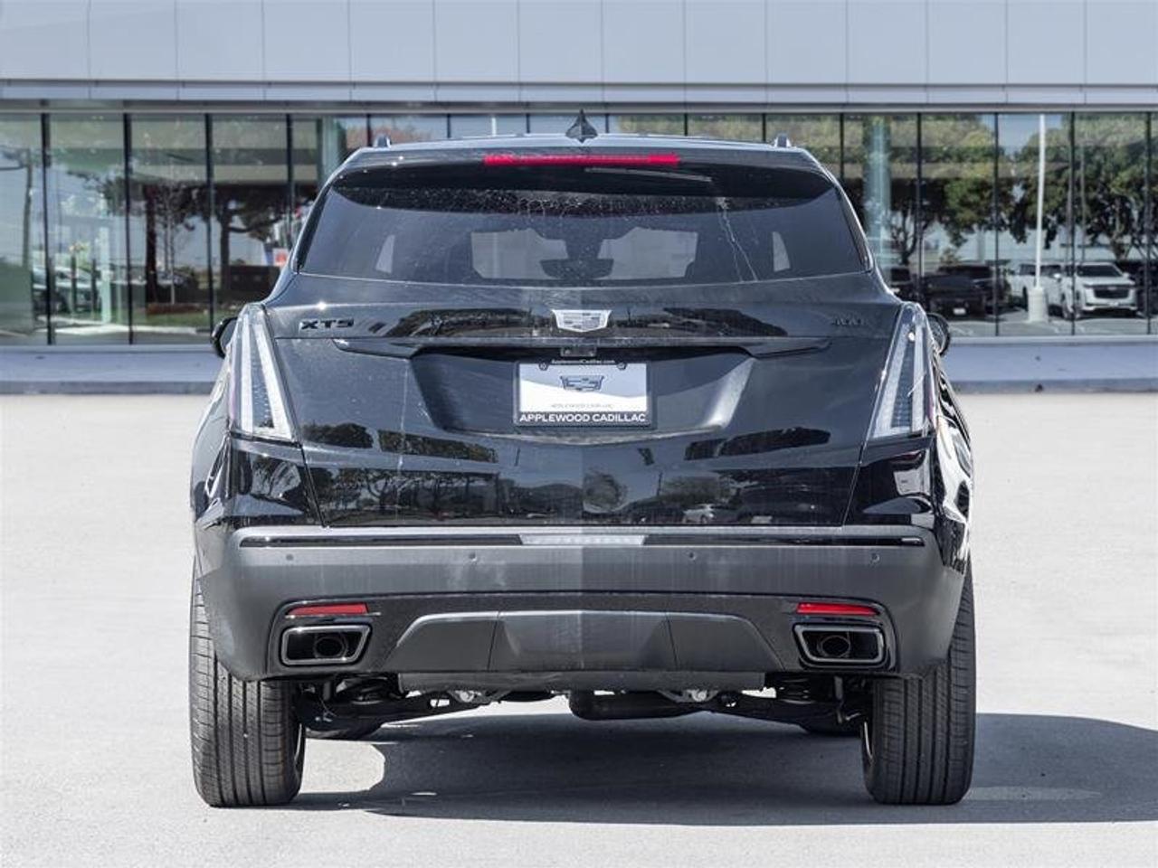 2026 Cadillac XT5 Sport Photo