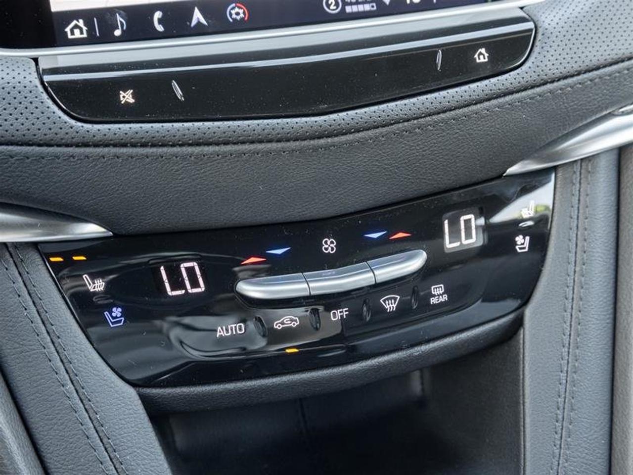 2026 Cadillac XT5 Sport Photo
