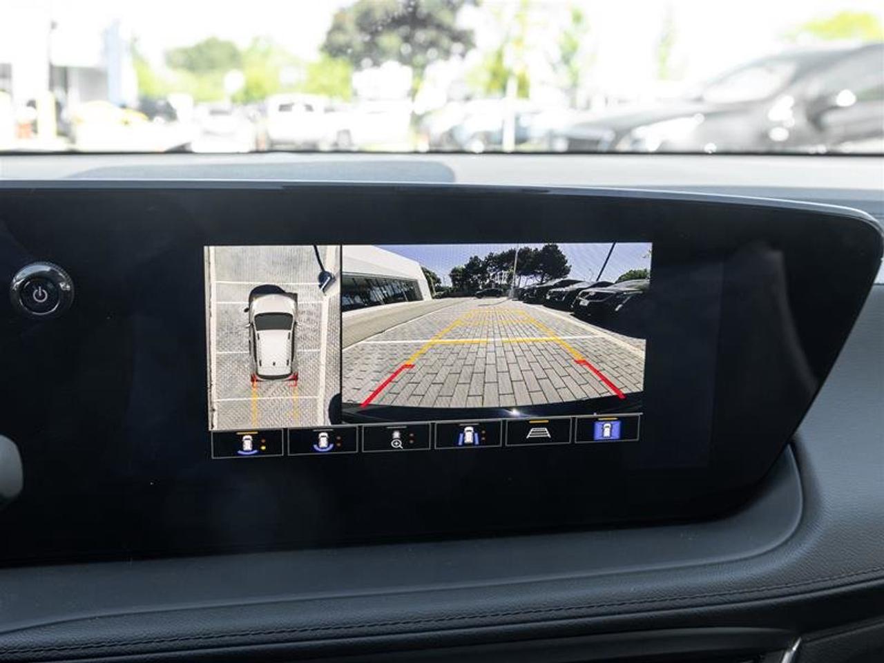 2026 Buick Encore GX Sport Touring Photo