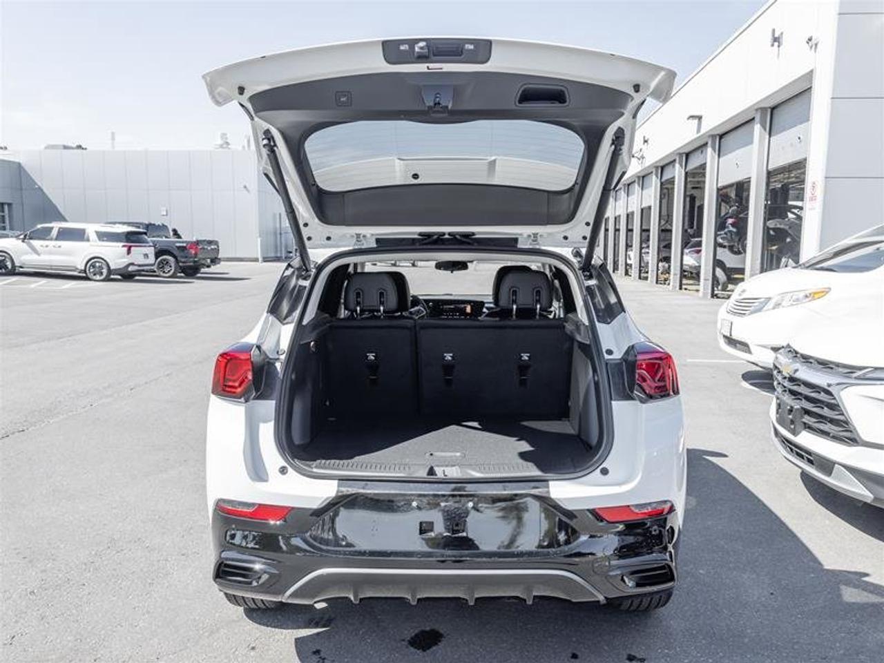 2026 Buick Encore GX Sport Touring Photo