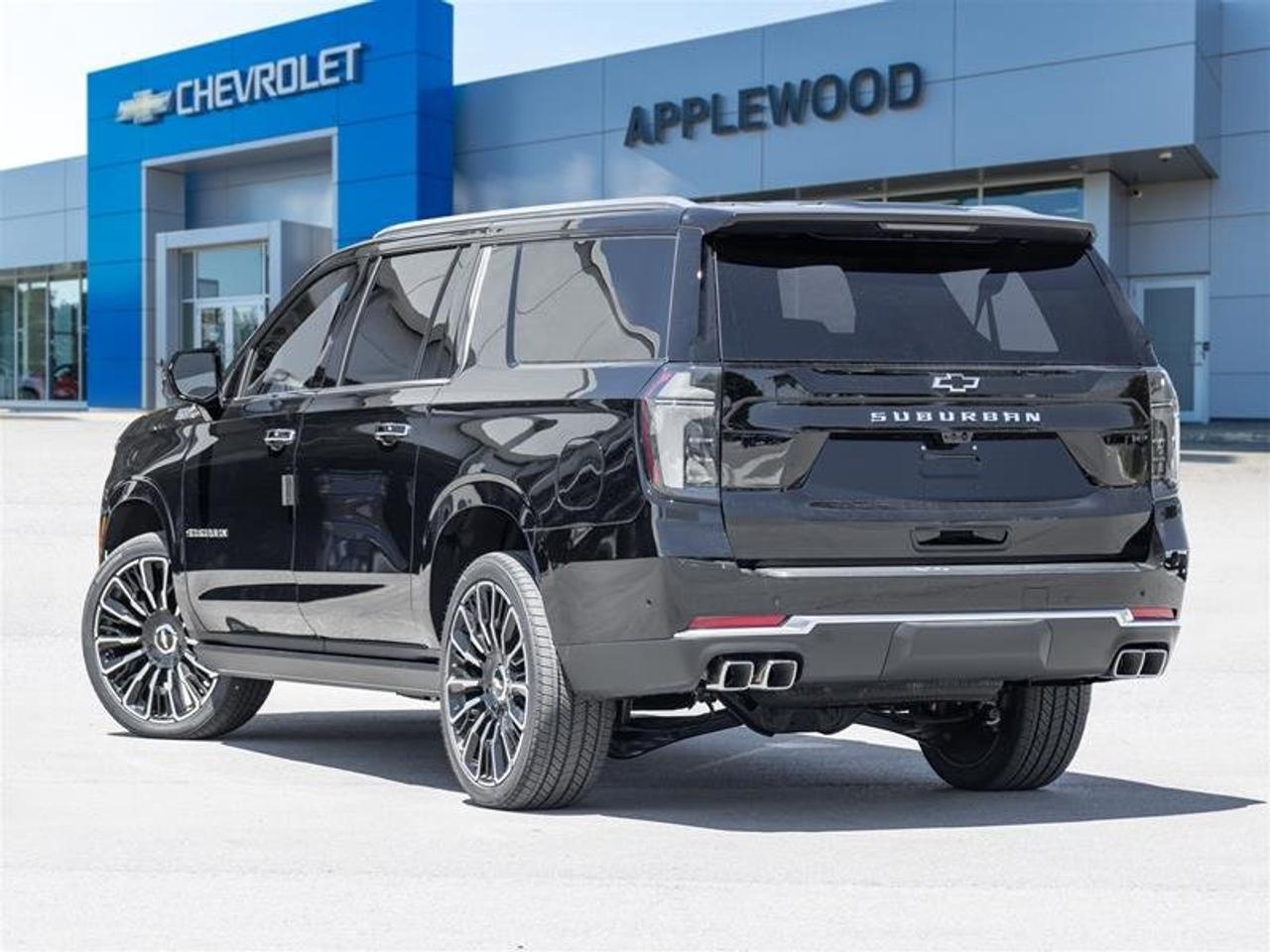2026 Chevrolet Suburban High Country Photo