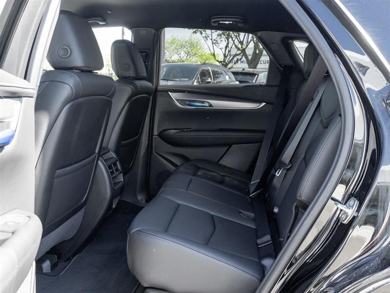 2026 Cadillac XT5 Luxury Photo
