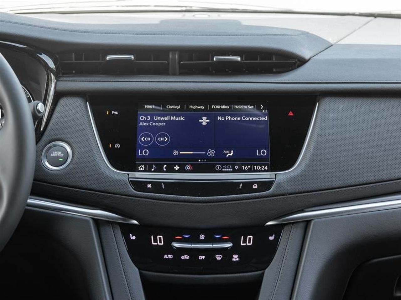 2026 Cadillac XT5 Luxury Photo