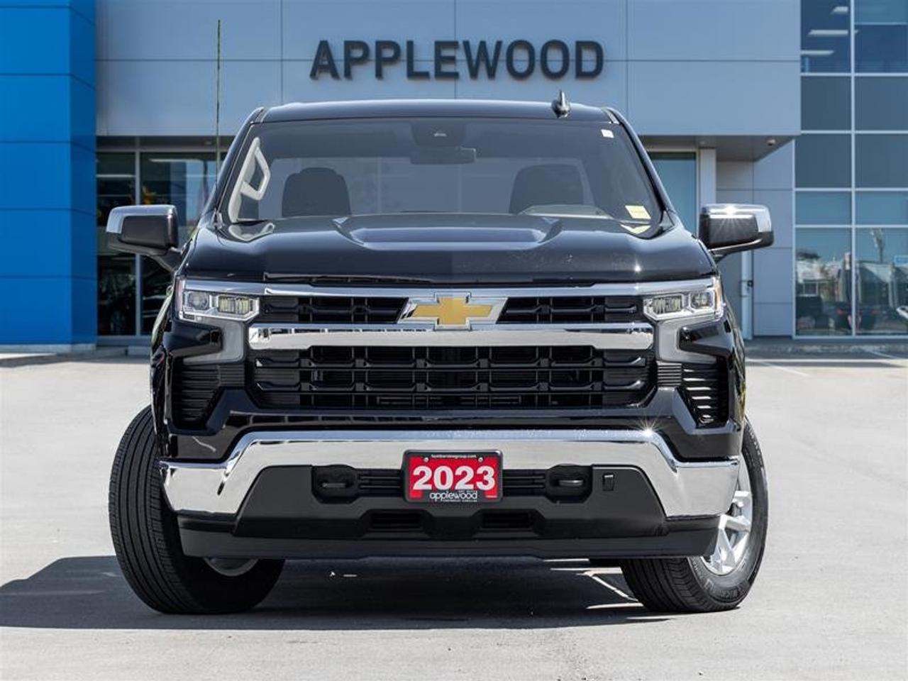 2023 Chevrolet Silverado 1500 Crew Cab 4x4 LT / Short Box Photo