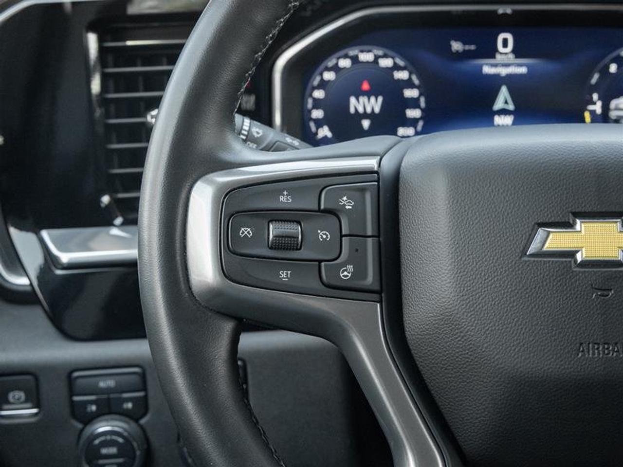2023 Chevrolet Silverado 1500 Crew Cab 4x4 LT / Short Box Photo