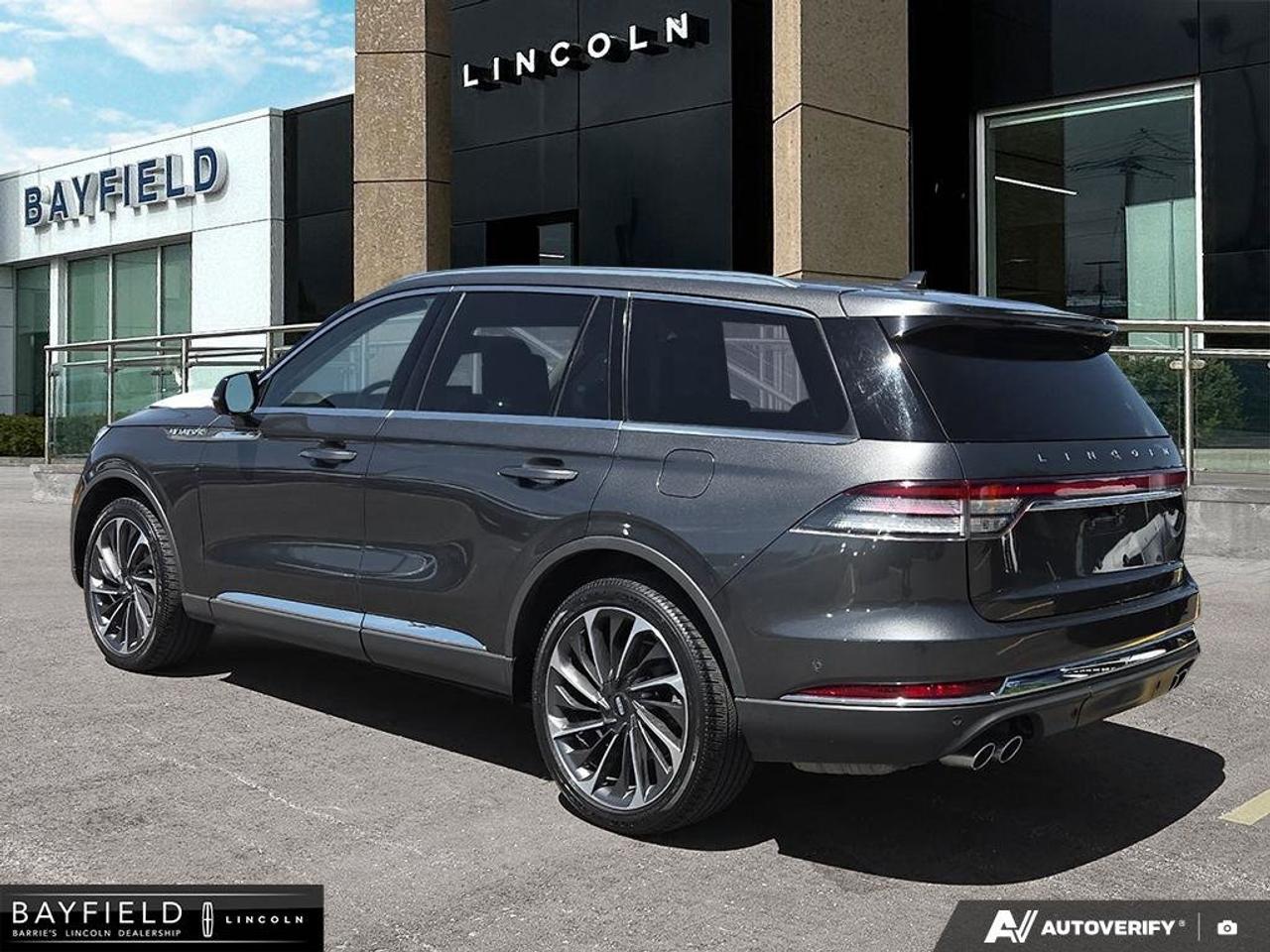 2020 Lincoln Aviator Reserve Photo3