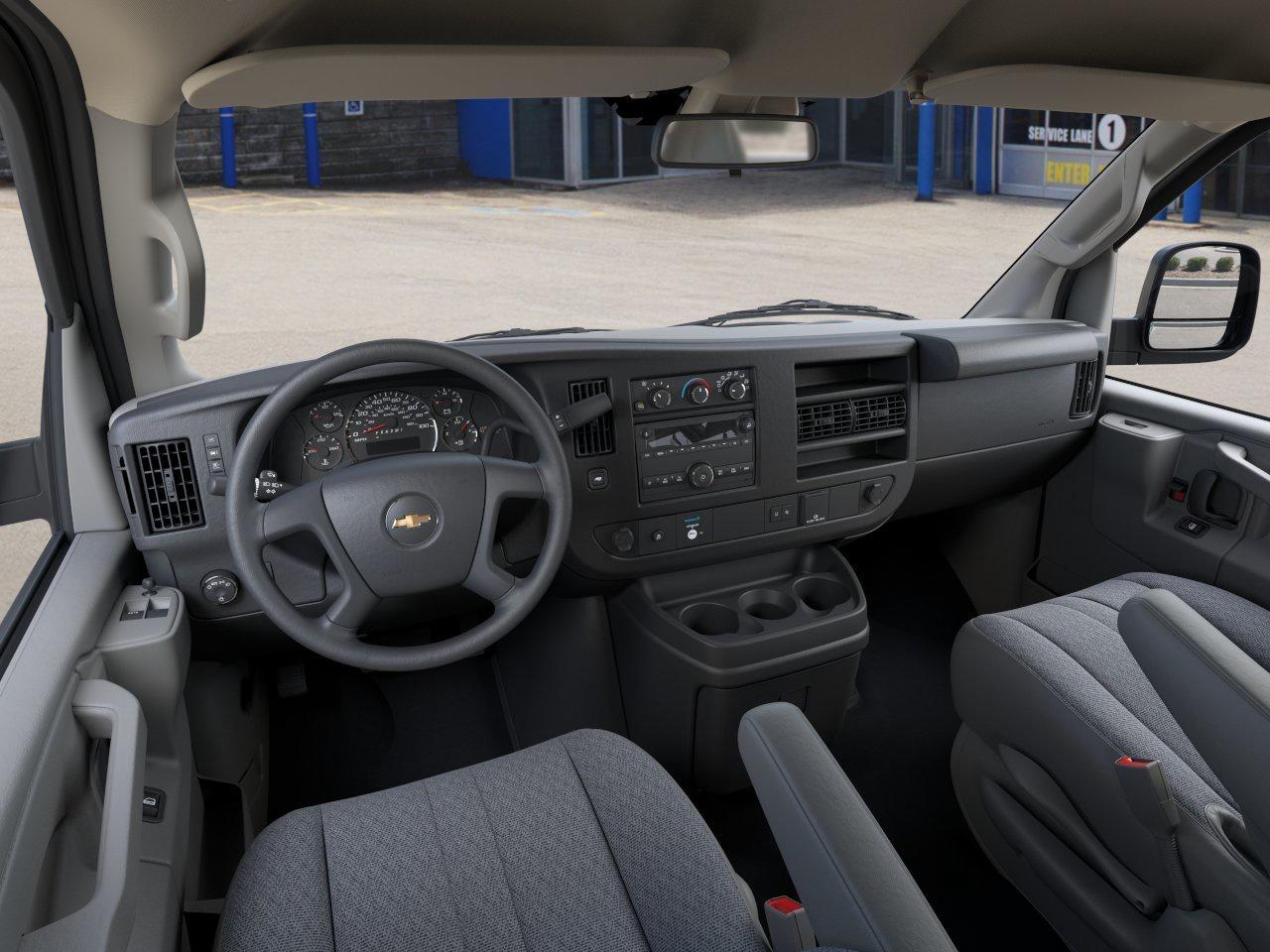 2026 Chevrolet Express Cargo 2500 WT 135'' Photo