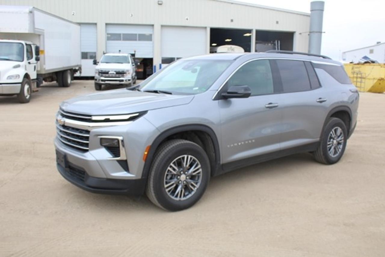 2026 Chevrolet Traverse LT AWD w/Htd Leather, NAV, BUC - Photo #1