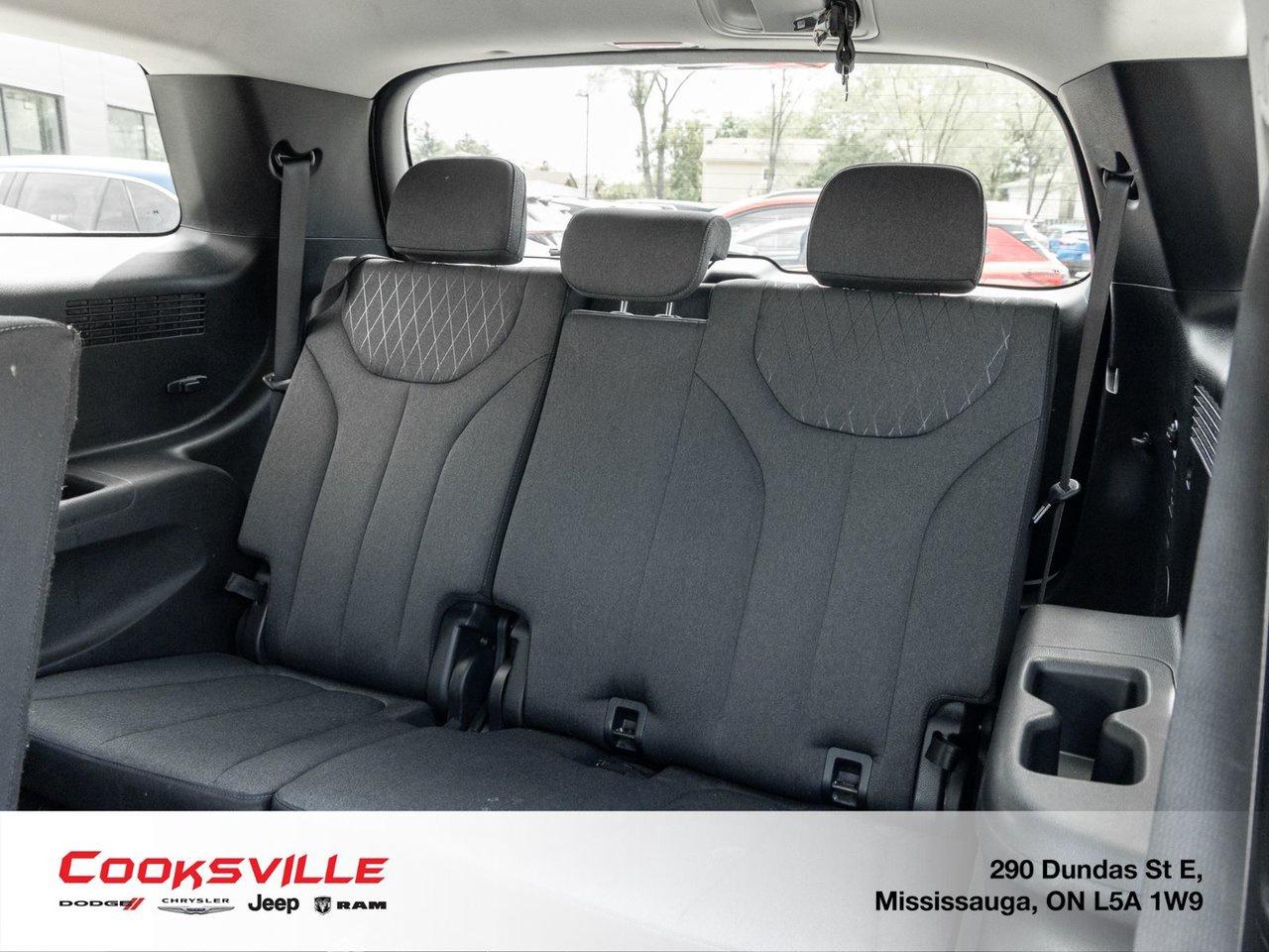 2022 Hyundai PALISADE AWD Essential Photo