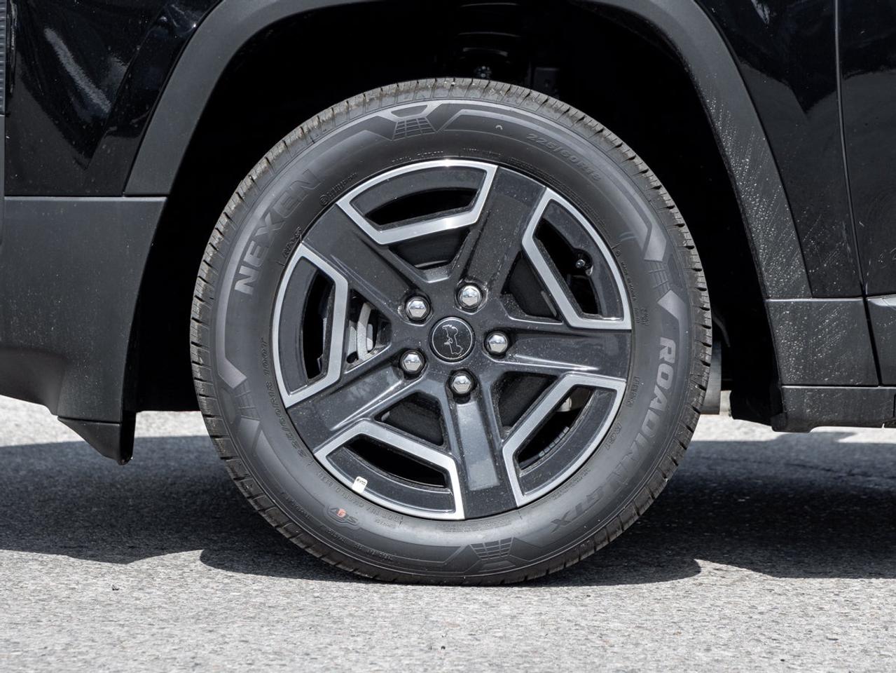 2026 Jeep Cherokee Limited Photo