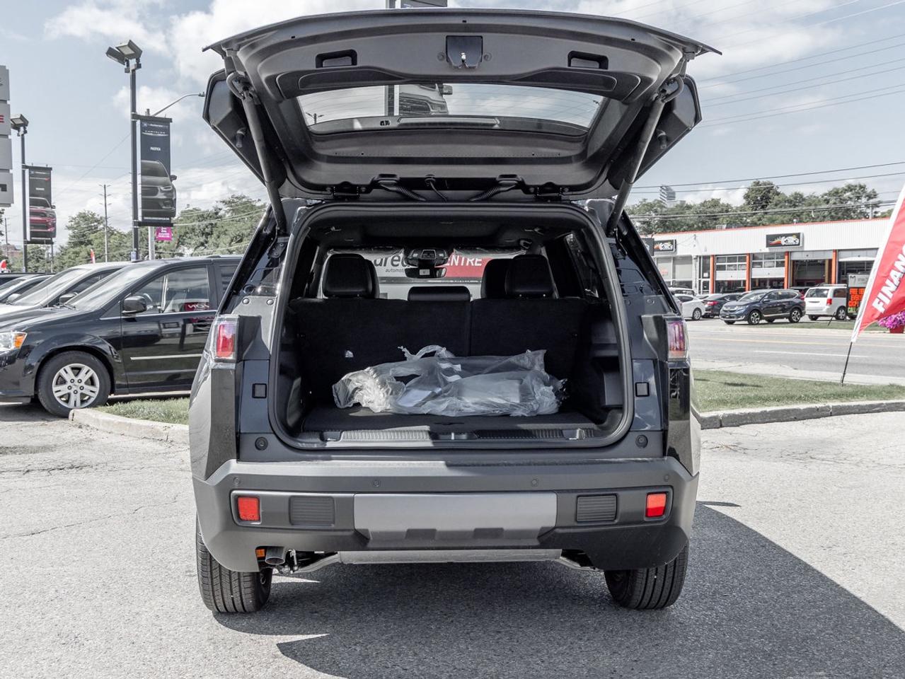 2026 Jeep Cherokee Limited Photo