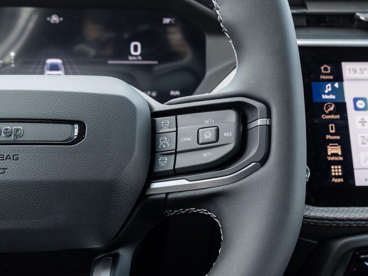 2026 Jeep Cherokee Limited Photo